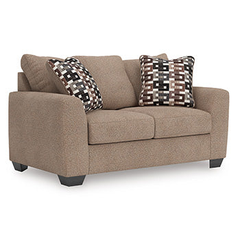 Triston-Peaks Loveseat