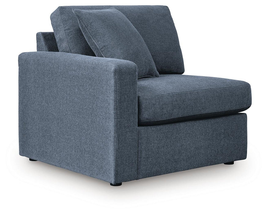 Modmax Sectional with Audio System