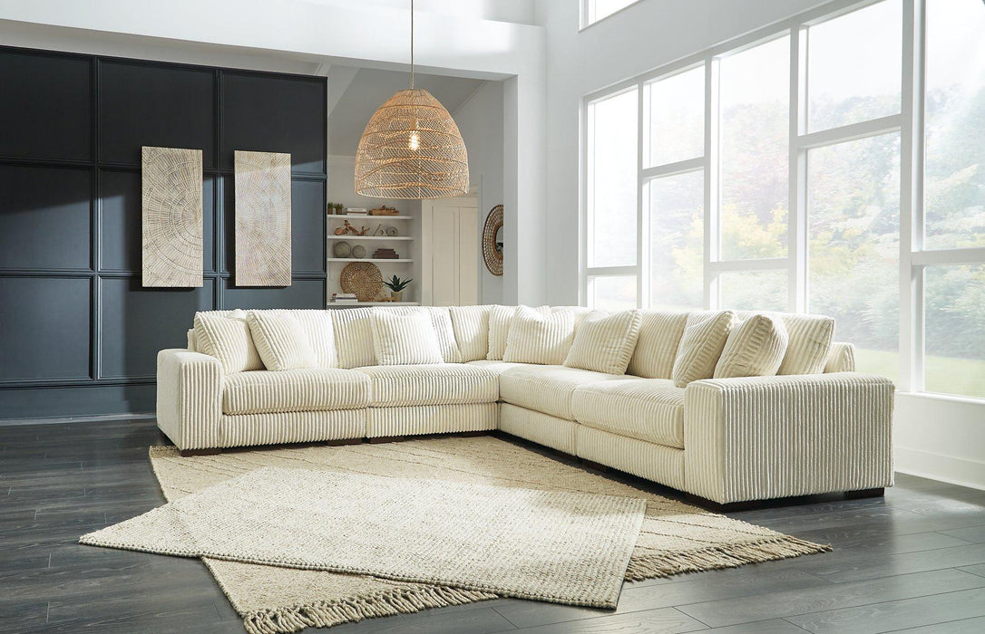 Lindyn Living Room Set