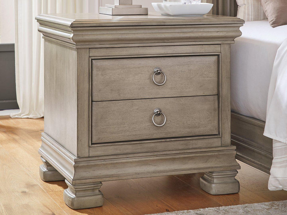 Lexorne Nightstand