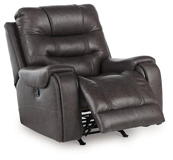 Femley Recliner