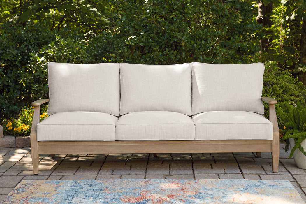 Carter Hall Outdoor Sofa with Cushion